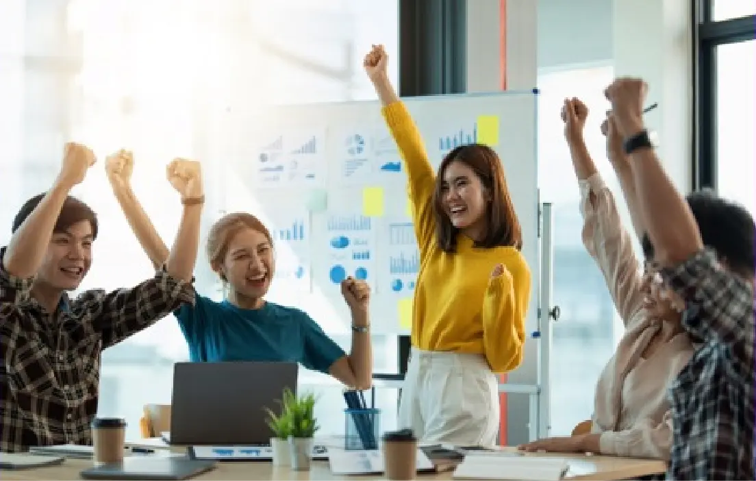 全員がそれぞれの個性や才能の強みを見つけ、書き出し、生かしてリーダーシップを発揮する 